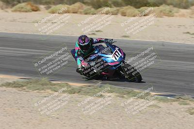 media/Oct-04-2025-CVMA (Sat) [[408bcdd6e4]]/Race 15-Femmewalla-Femmewalla UL/